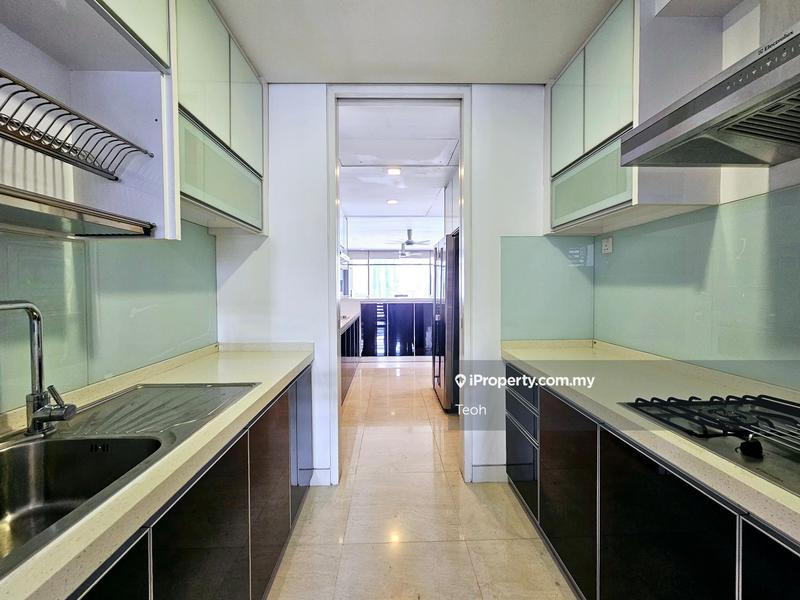 For Rent - Condominium @ The Troika