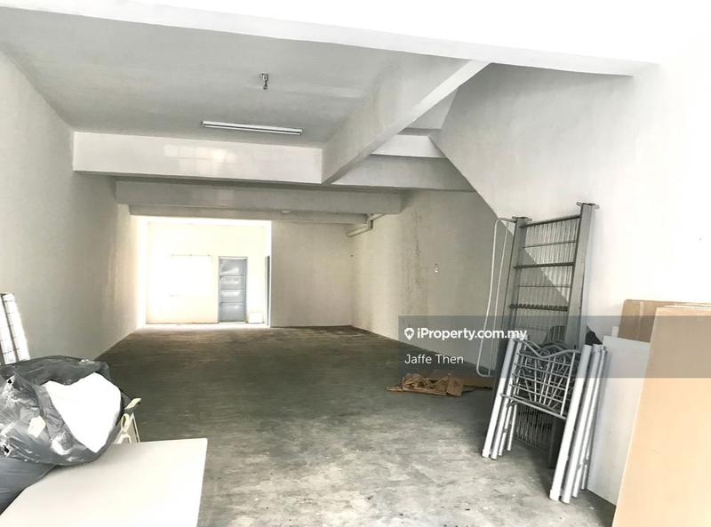 Shop / Office untuk Dijual di cheng utama 3 storey Shop, Melaka City oleh Jaffe Then - iProperty.com.my