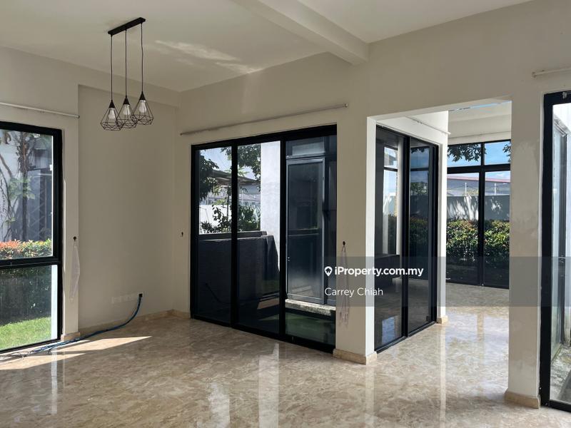 Rumah Berangkai 2.5 Tingkat untuk Dijual di Lake Edge, Puchong oleh Carrey Chiah - iProperty.com.my
