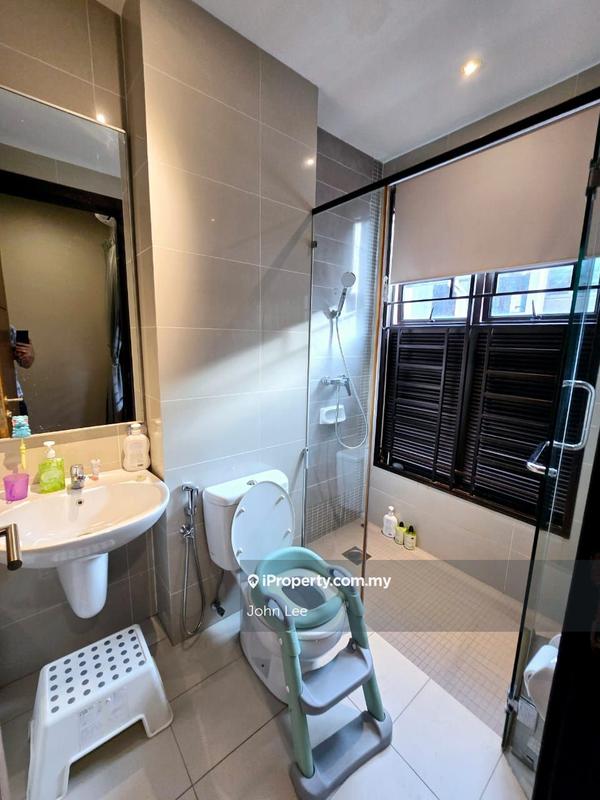 Rumah Berangkai 2 Tingkat untuk Dijual di Bandar Kinrara Seksyen 8, Bandar Kinrara oleh John Lee - iProperty.com.my