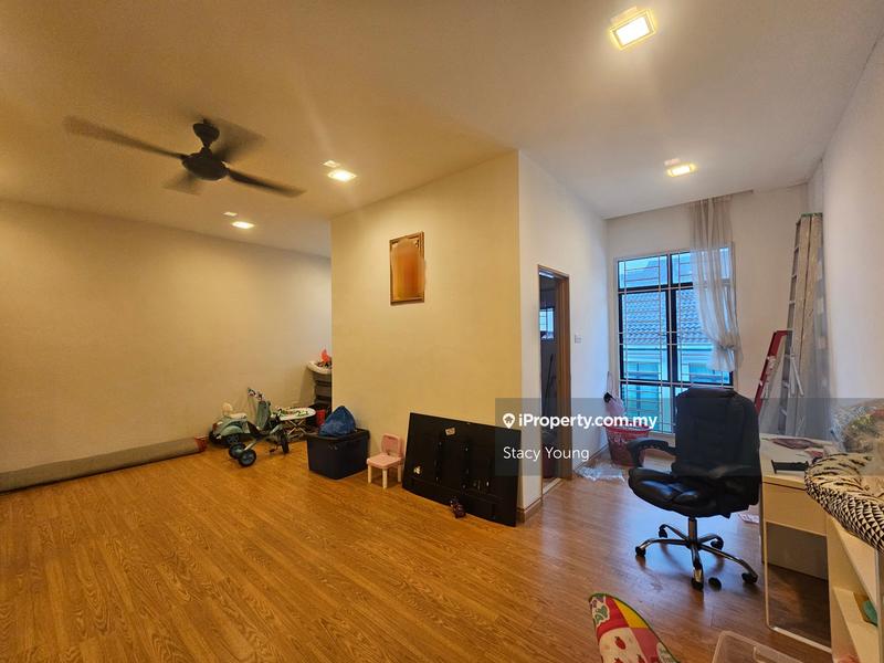 Rumah Teres 3-Tingkat untuk Dijual di Taman Bukit Prima, Cheras oleh Stacy Young - iProperty.com.my