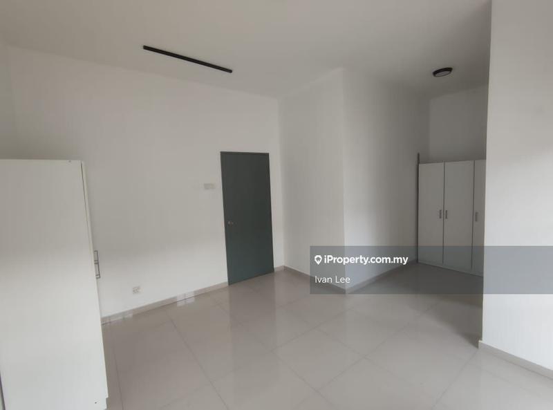 3.5-storey Terraced House for Sale in Damansara Jaya, Petaling Jaya by Ivan Lee - iProperty.com.my