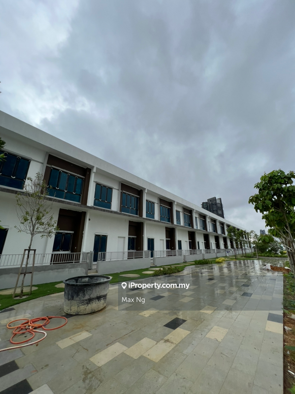 For Sale - d'Brightton