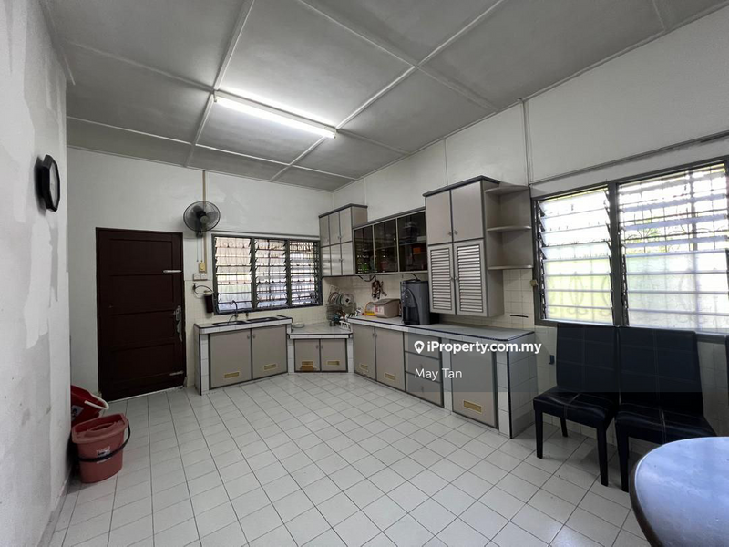 Rumah Berkembar untuk Dijual di Taman Ria, Kluang oleh May Tan - iProperty.com.my