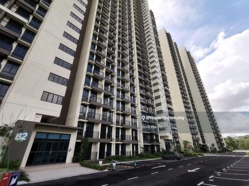 For Sale - Country Garden Central Park