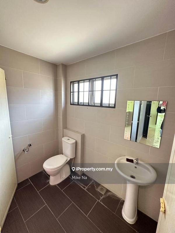 Rumah Teres 2-Tingkat untuk Dijual di Taman Bukit Mewah, Kajang oleh Mike Na - iProperty.com.my