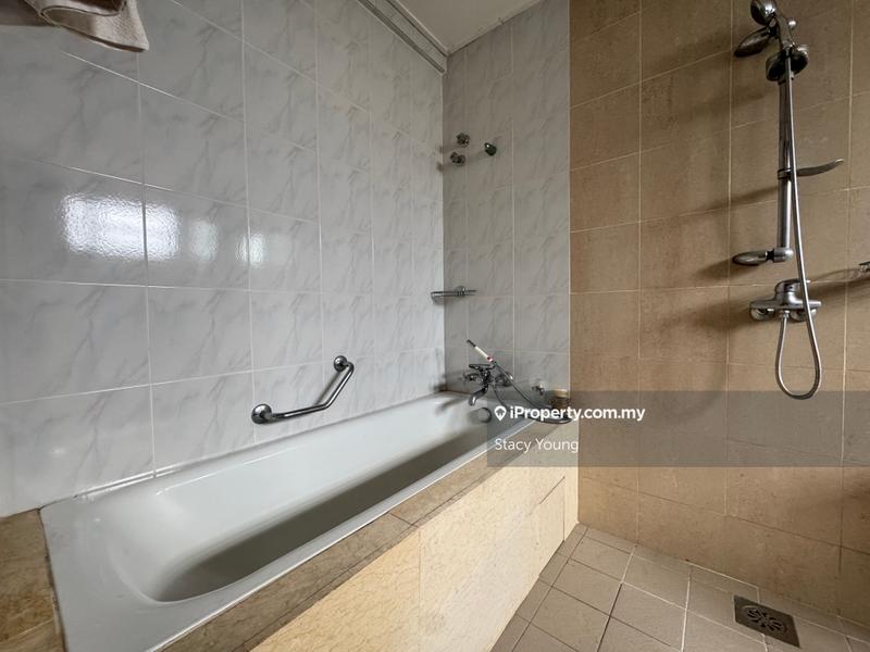 Rumah Teres 2-Tingkat untuk Dijual di Taman Taynton View, Cheras oleh Stacy Young - iProperty.com.my