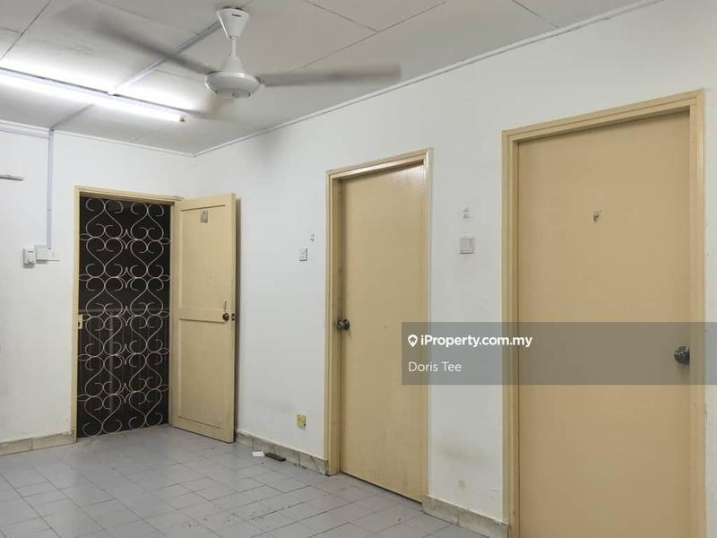 For Sale - Seksyen 4 Wangsa Maju Flat