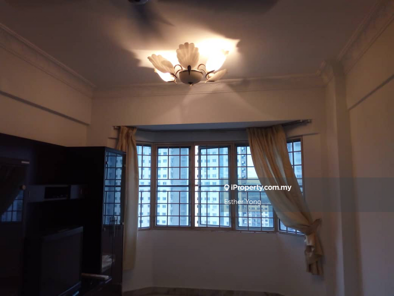 For Sale - Danau Idaman