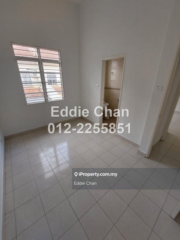 2.5-storey Terraced House for Sale in Ukay Perdana (De Puncak), Ampang by Eddie Chan - iProperty.com.my