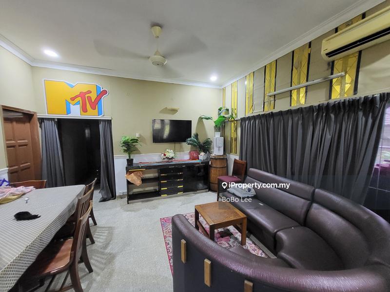 Bungalow House for Sale in Taman Overseas Union (Taman Oug), Jalan Klang Lama (Old Klang Road) by BoBo Lee - iProperty.com.my