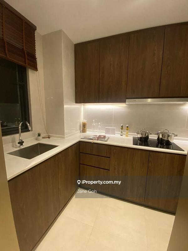 For Sale - Quinn Residence