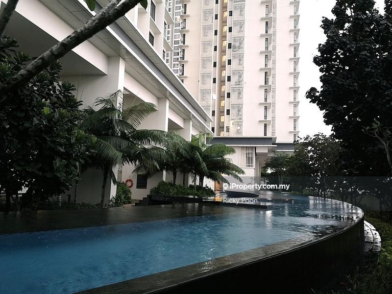 Service Residence for Sale in The Park Sky Residence by Ricky Poon - iProperty.com.my