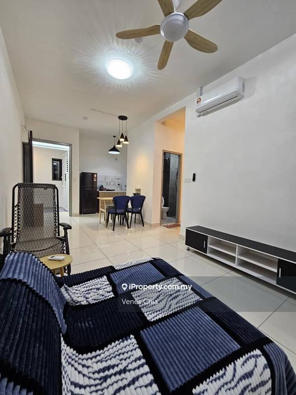 For Rent - Traders Park