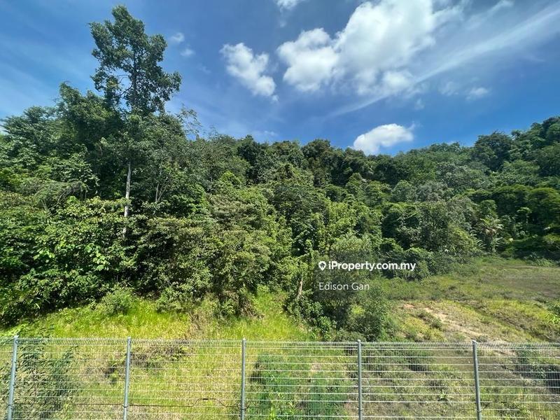 Bungalow House for Sale in Mont Kiara, Kuala Lumpur by Edison Gan - iProperty.com.my