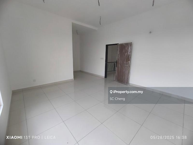 Cluster House for Sale in Taman Impian Emas, Skudai by SC Cheng - iProperty.com.my