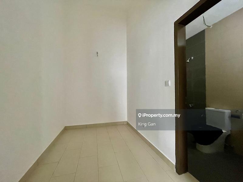 Rumah Berkembar untuk Dijual di Bandar Kinrara Seksyen 8, Bandar Kinrara oleh King Gan - iProperty.com.my