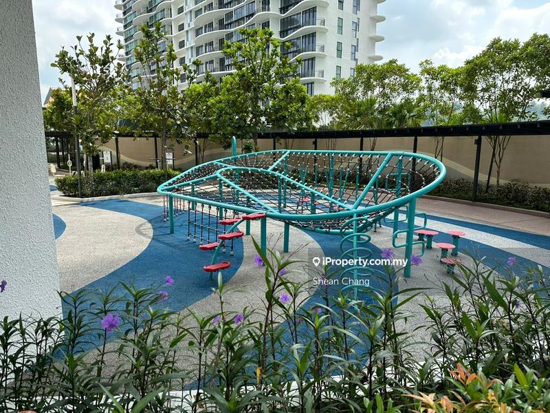 Service Residence for Sale in Senada Residence @ KLGCC Resort by Shean Chang - iProperty.com.my