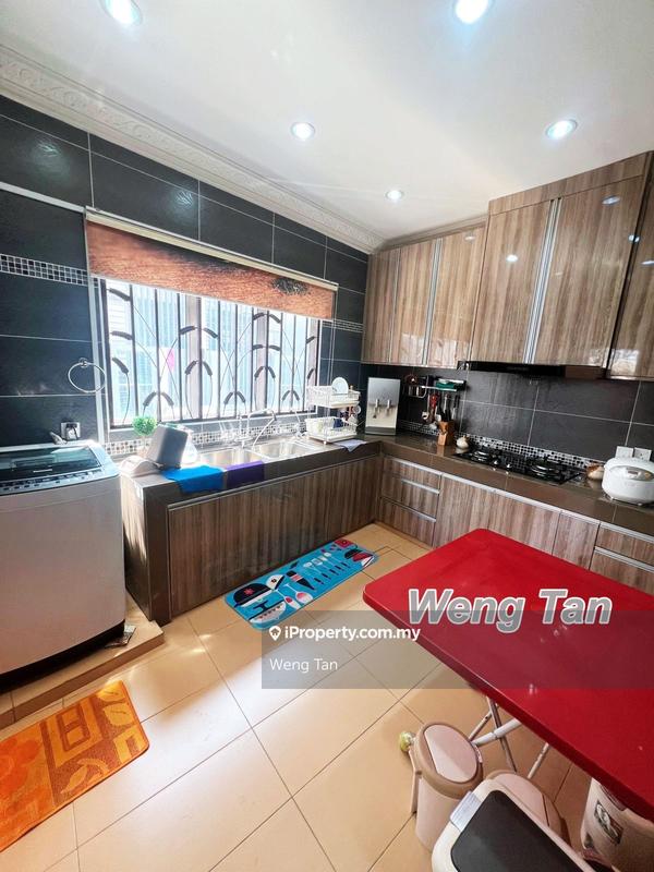 Rumah Teres 2-Tingkat untuk Dijual di Laman Glenmarie, Shah Alam oleh Weng Tan - iProperty.com.my