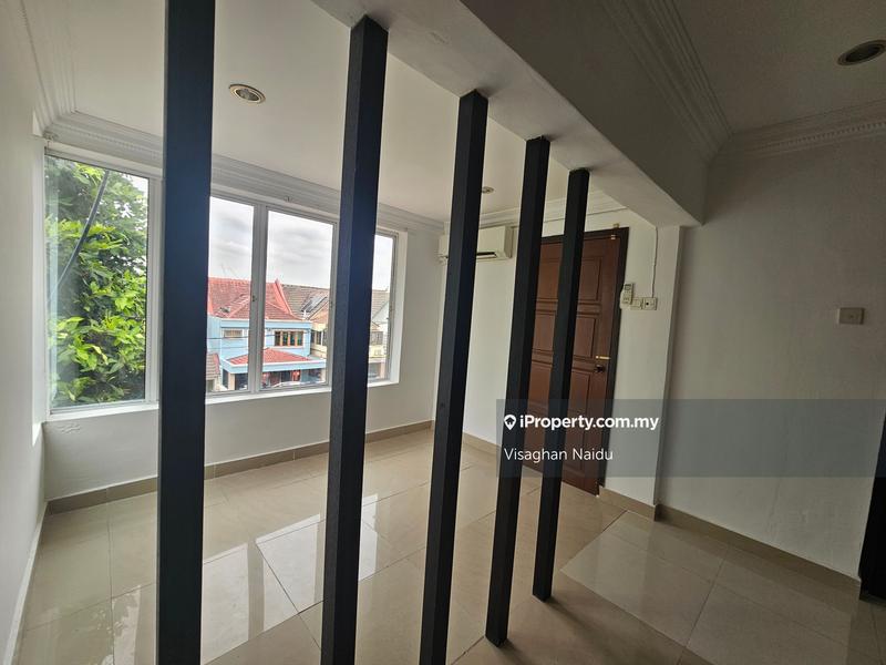 Rumah Teres 2.5-Tingkat untuk Dijual di Bukit Gasing, Petaling Jaya oleh Visaghan Naidu - iProperty.com.my