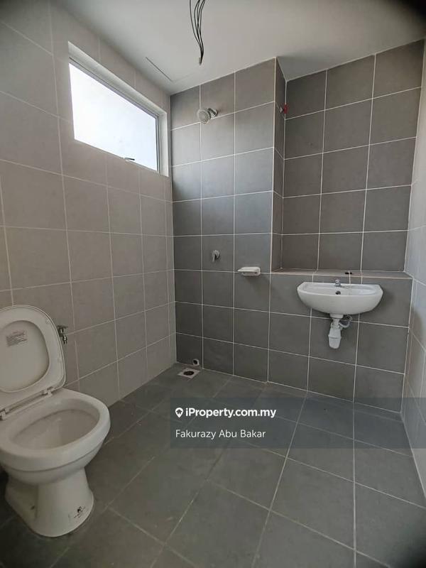 Rumah Teres 2-Tingkat untuk Dijual di Bandar Puncak Alam, Puncak Alam oleh Fakurazy Abu Bakar - iProperty.com.my
