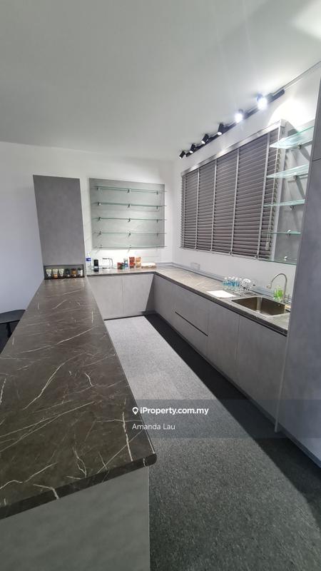 Office for Sale in Bandar Puteri Puchong, Puchong by Amanda Lau - iProperty.com.my