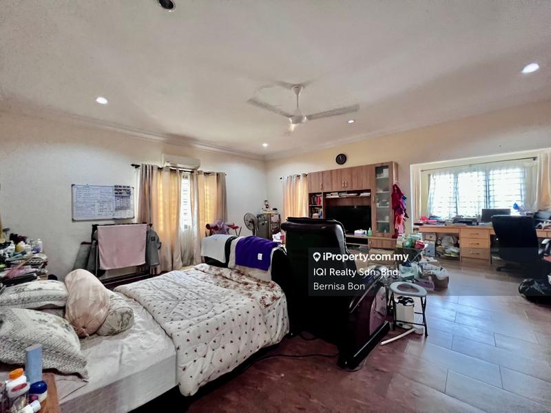 Bungalow House for Sale in Kampung Tunku, Petaling Jaya by Bernisa Bon - iProperty.com.my