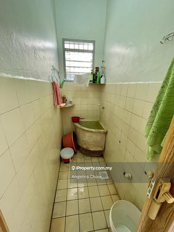 1-storey Terraced House for Sale in az1mm, Ipoh by Angielina Chooi - iProperty.com.my
