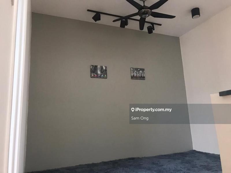Rumah Berangkai 3 Tingkat untuk Dijual di eava1, Rawang oleh Sam Ong - iProperty.com.my