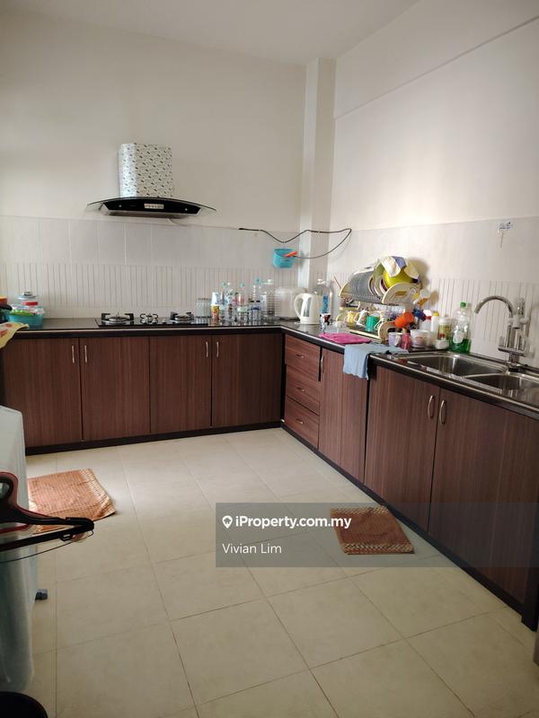 Condominium for Sale in Bayswater Resort Condominium by Vivian Lim - iProperty.com.my