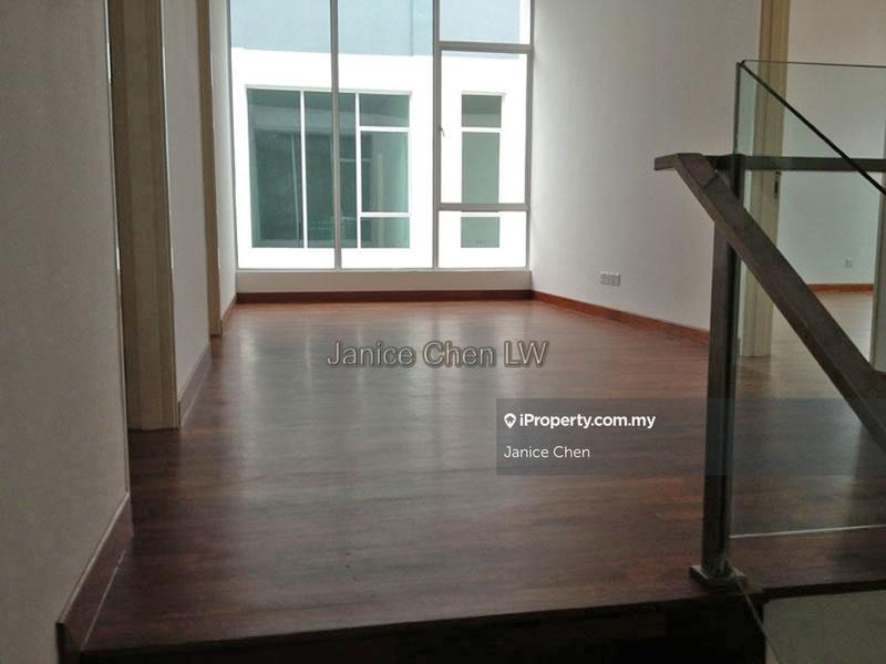 Rumah Berkembar untuk Dijual di Palmiera @ Kinrara Residence, Taman Damai Utama, Puchong oleh Janice Chen - iProperty.com.my