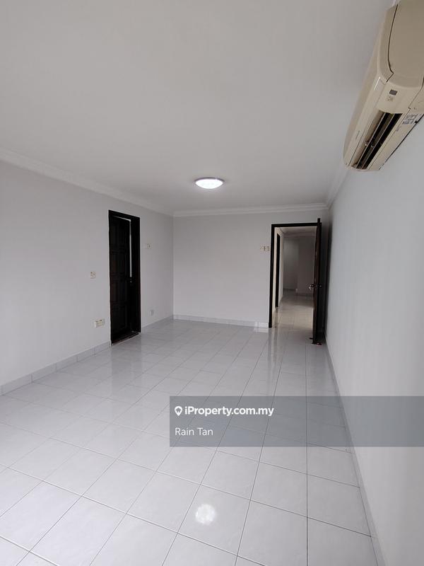 Kondominium untuk Dijual di Amadesa Resort Condominium oleh Rain Tan - iProperty.com.my