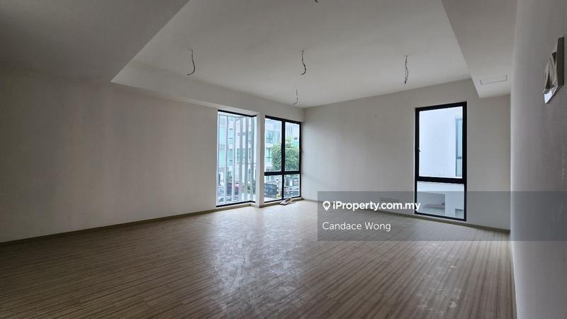 Rumah Berkembar untuk Dijual di Taman Villa Perdana, Kajang oleh Candace Wong - iProperty.com.my