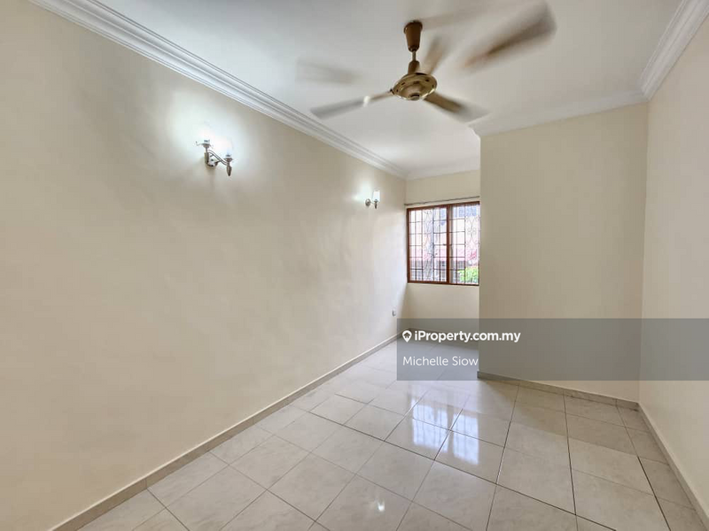 Rumah Berangkai 2 Tingkat untuk Dijual di Taman Seri Taming, Cheras oleh Michelle Siow - iProperty.com.my