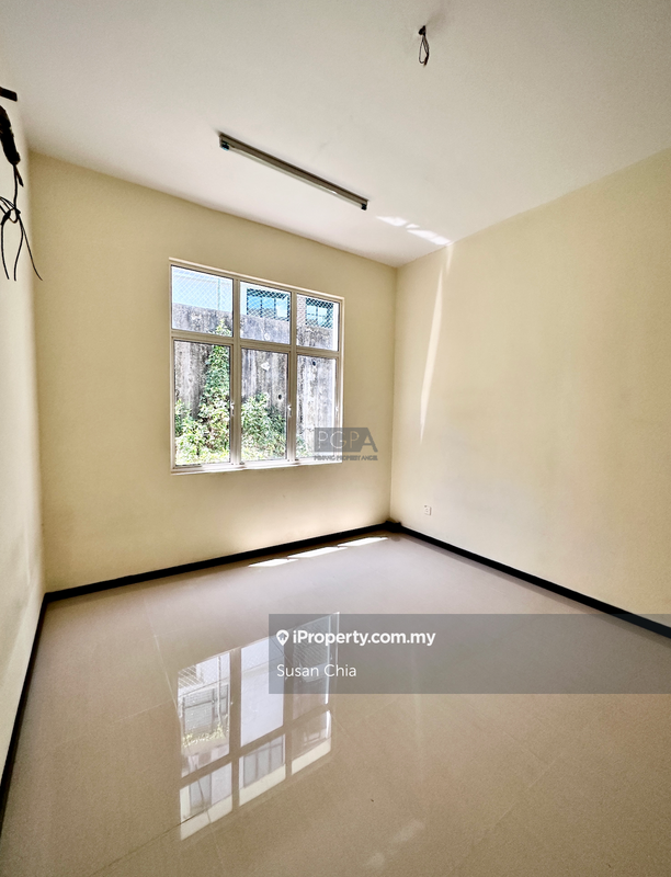 Semi-Detached House for Sale in Teluk Kumbar, Penang by Susan Chia - iProperty.com.my
