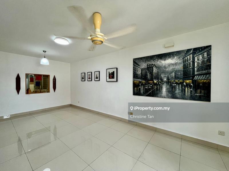 For Sale - Perdana Exclusive