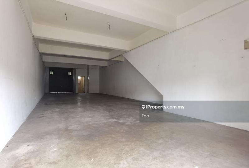 For Sale - Pusat Perdagangan Alam Jaya Bandar Puncak Alam