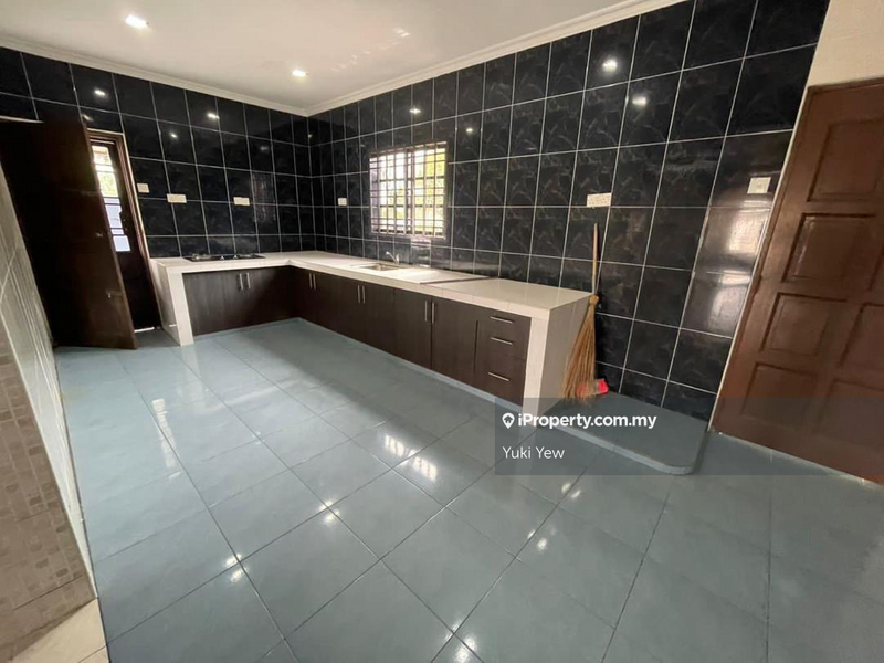 Rumah Berangkai 2 Tingkat untuk Dijual di Taman Kota Jaya, Kota Tinggi oleh Yuki Yew - iProperty.com.my
