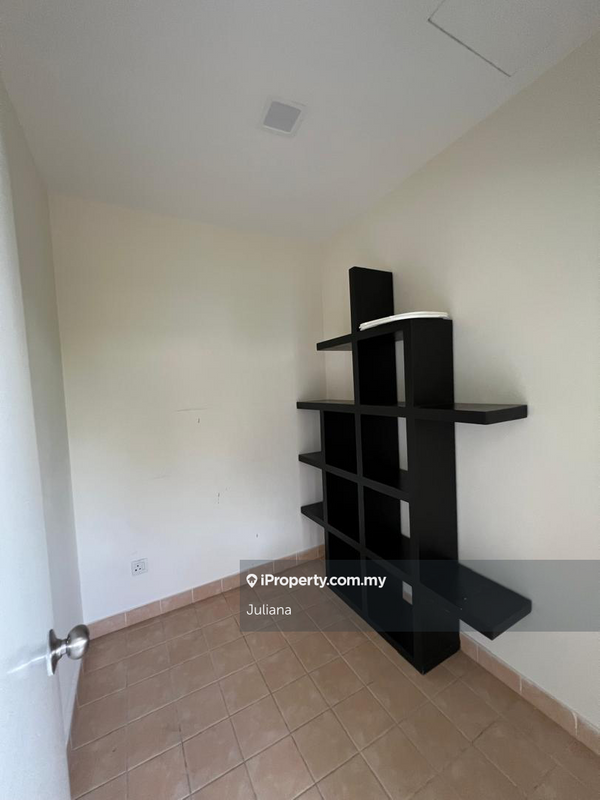 Townhouse for Sale in Sunway Damansara, Kota Damansara by Juliana - iProperty.com.my