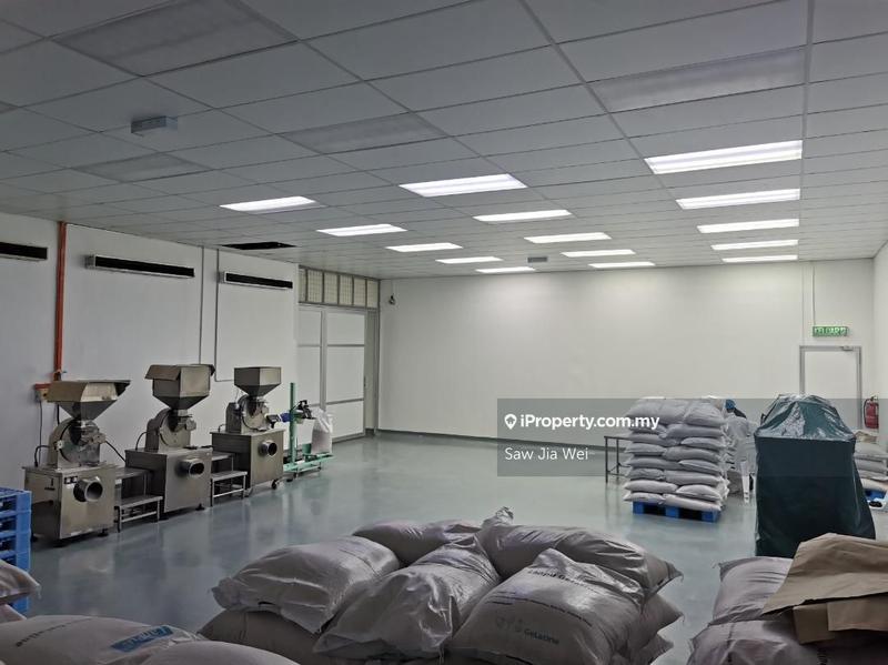 For Rent - Semi-D Factory in IKS Juru for rent