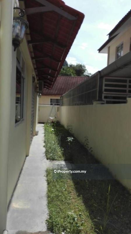 Rumah Berkembar untuk Dijual di Air Puteh, Balik Pulau oleh Nickolas Lim - iProperty.com.my
