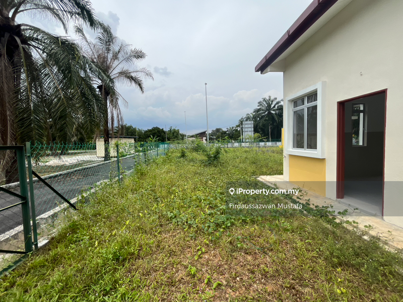 Rumah Berangkai 1 Tingkat untuk Dijual di Taman Satria, Telok Panglima Garang oleh Firdaussazwan Mustafa - iProperty.com.my