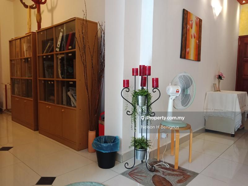 Bungalow House for Sale in Kampung Tunku, Petaling Jaya by Nelson H Benignus - iProperty.com.my