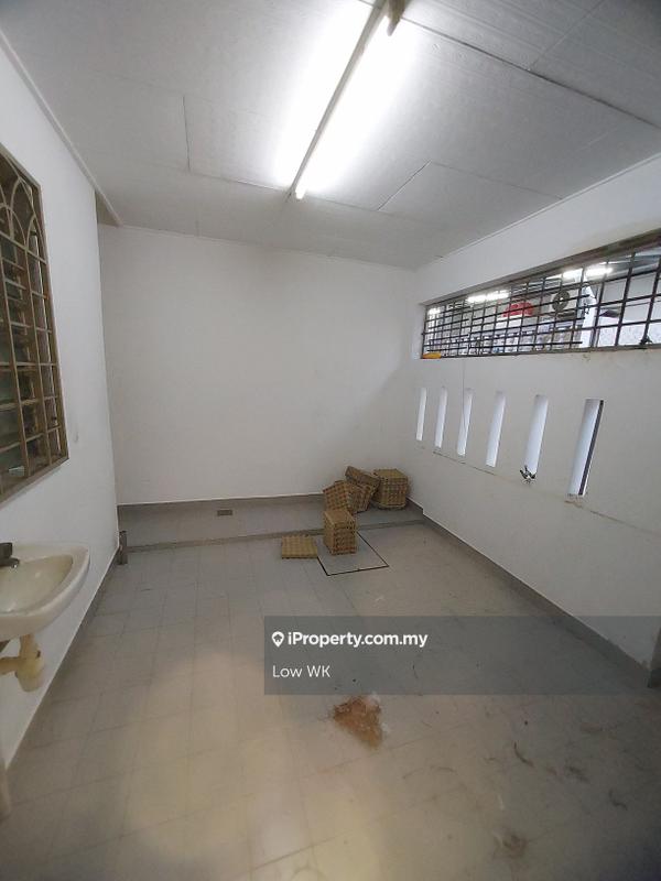 1.5-storey Terraced House for Rent in Bandar Baru Sri Petaling, Sri Petaling by Low WK - iProperty.com.my