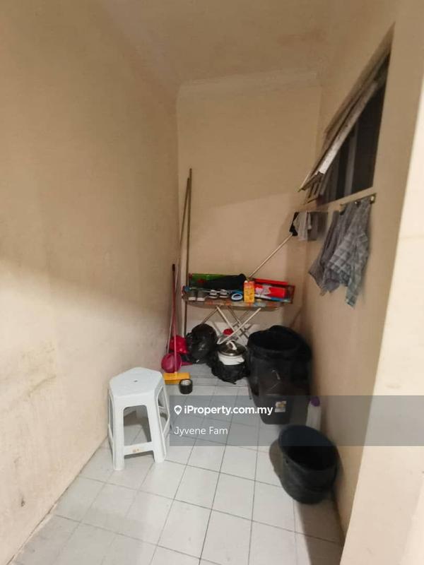 Rumah Berangkai 2 Tingkat untuk Dijual di Taman Taming Jaya, Balakong oleh Jyvene Fam - iProperty.com.my