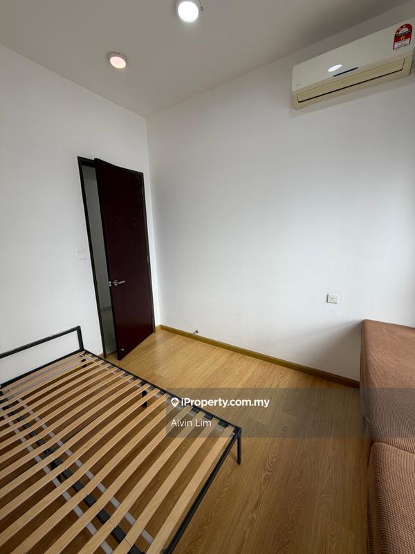 For Rent - Bay Laurel @ Country Garden Danga Bay