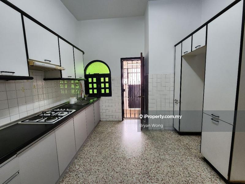 Rumah Teres 2-Tingkat untuk Dijual di Damansara Jaya, Petaling Jaya oleh Bryan Wong - iProperty.com.my