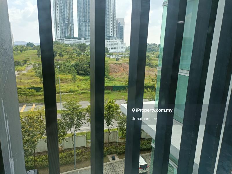 For Sale - Medini Signature