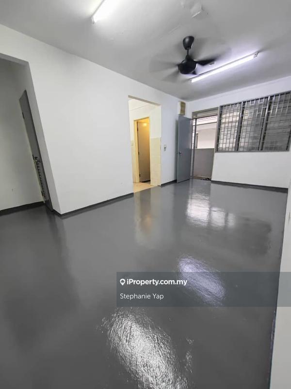 For Rent - Pangsapuri Seroja