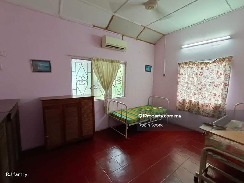 Bungalow House for Sale in Taman Sin Hoe, Bukit Baru by Robin Soong - iProperty.com.my